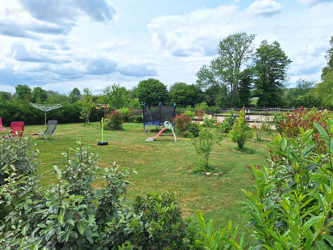 Maison à LE GAULT-SOIGNY