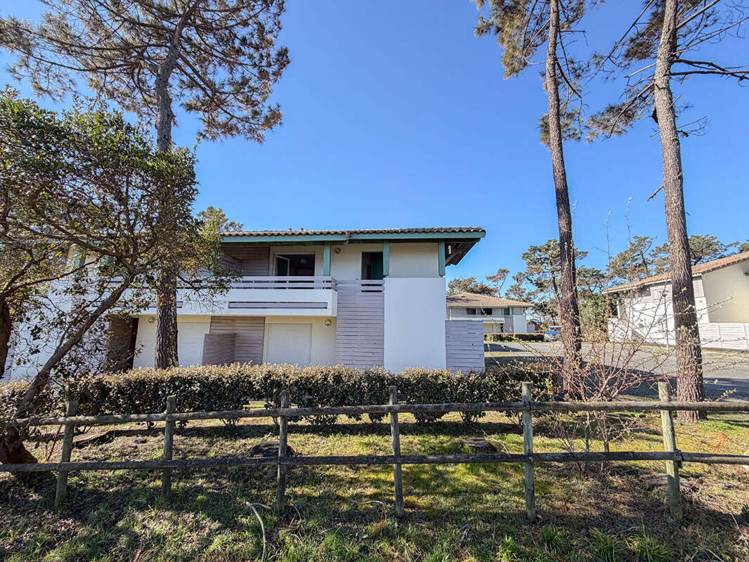 Appartement à MOLIETS-ET-MAA