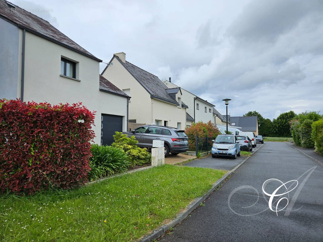 Façade extérieure - Maison à PLEURTUIT