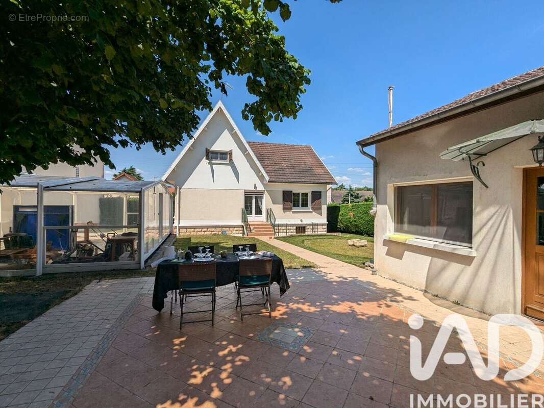 Photo 2 - Maison à MONTGERON