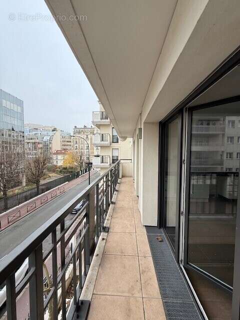 Appartement à LEVALLOIS-PERRET