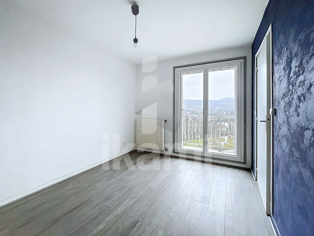 Appartement à VOIRON