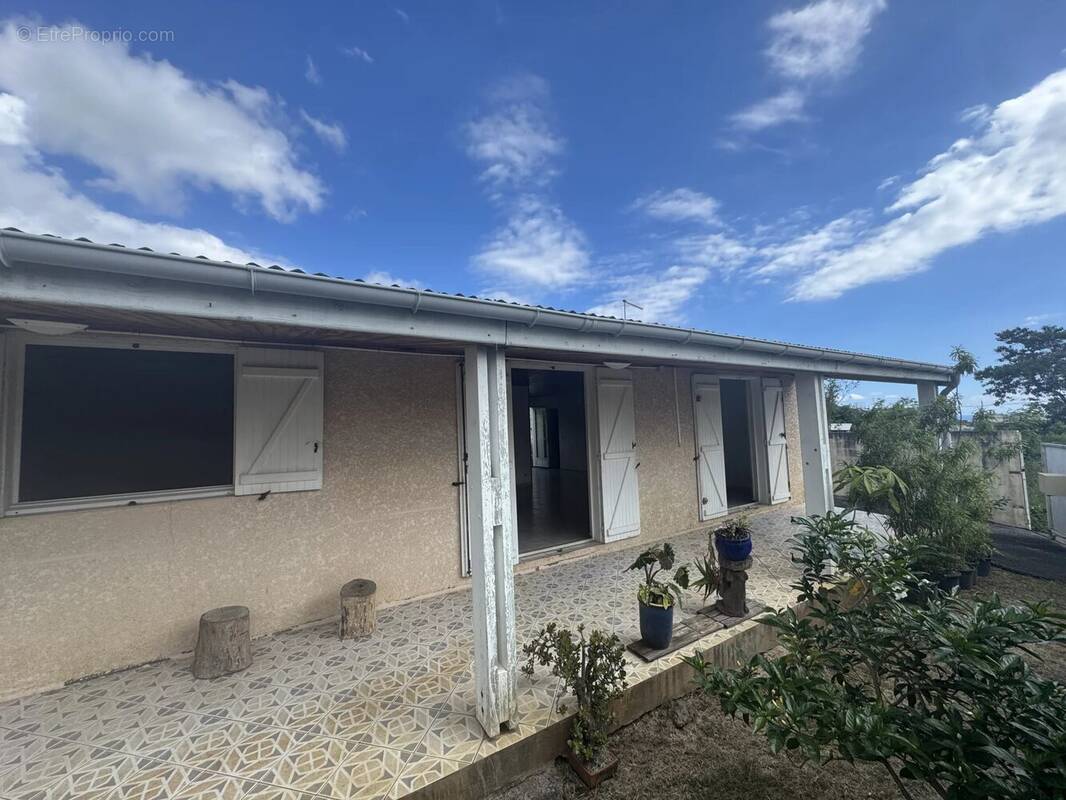 Maison à SAINT-PIERRE
