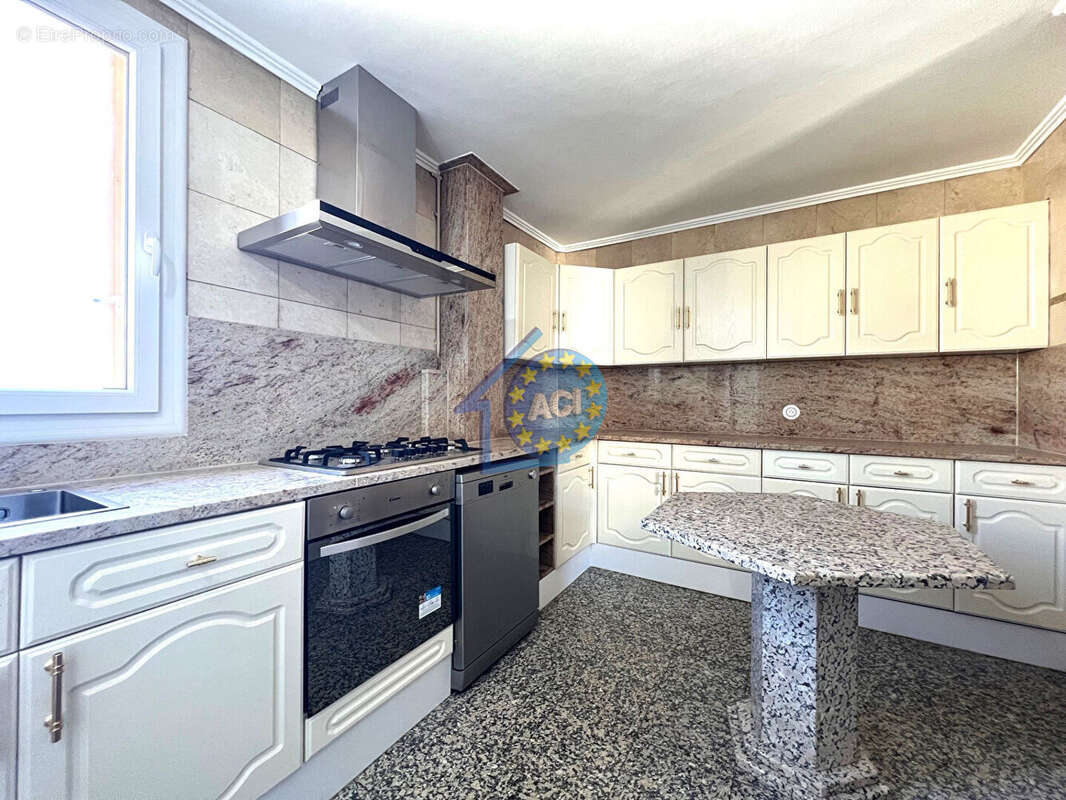 Appartement à MANTES-LA-JOLIE