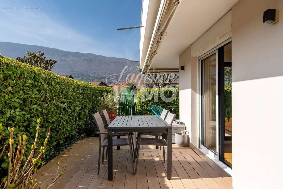 Appartement à SAINT-JORIOZ