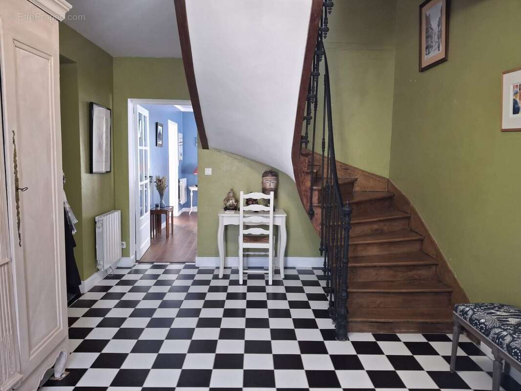Maison à CASTILLONNES