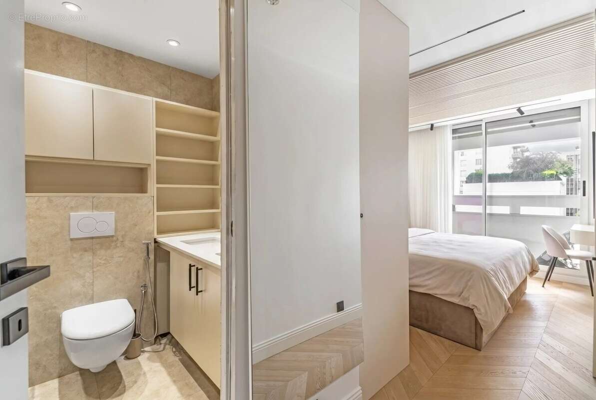 Appartement à LEVALLOIS-PERRET