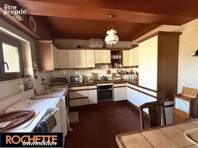 Maison 158 m² à Nervieux  - photo 2
