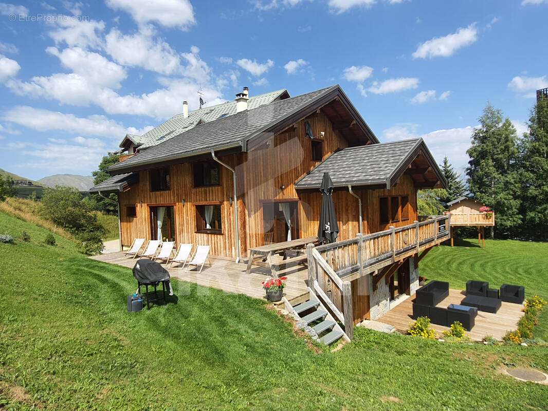 Maison à LE CHATEL