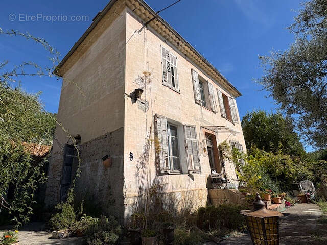 Maison à GRASSE