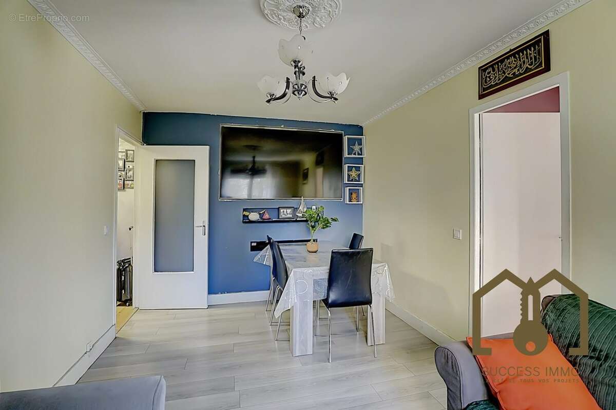 Appartement à VAULX-EN-VELIN