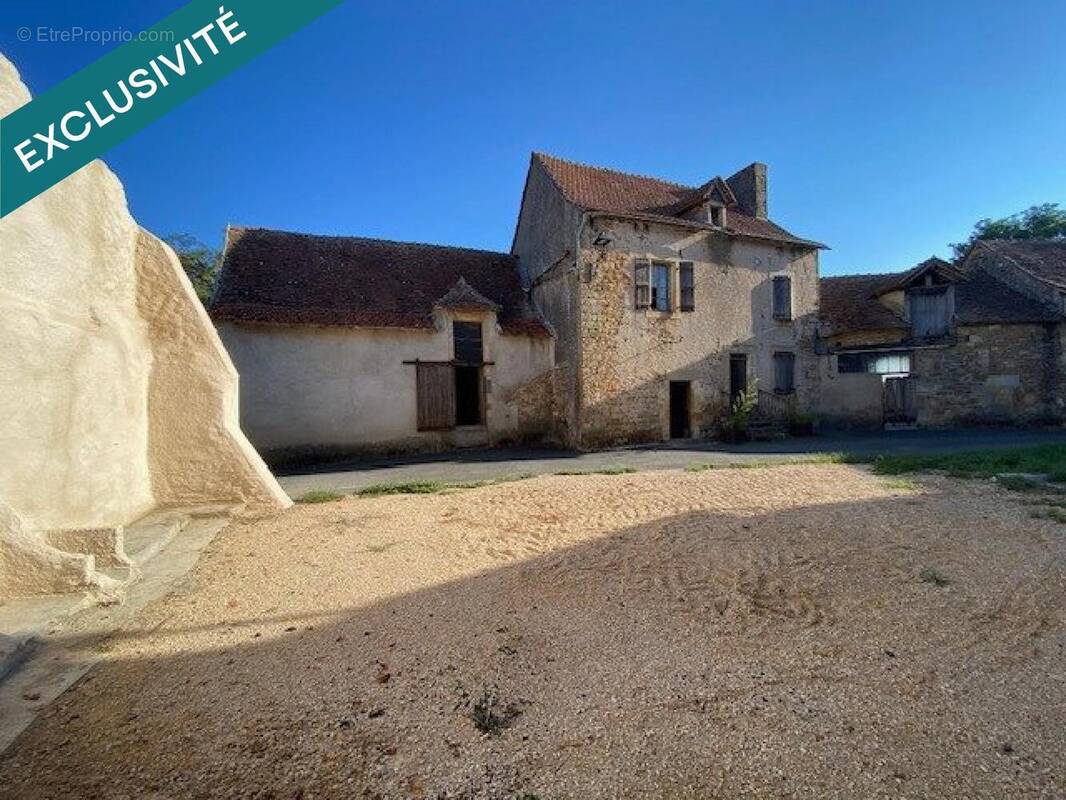 Photo 1 - Maison à SAINTE-CROIX