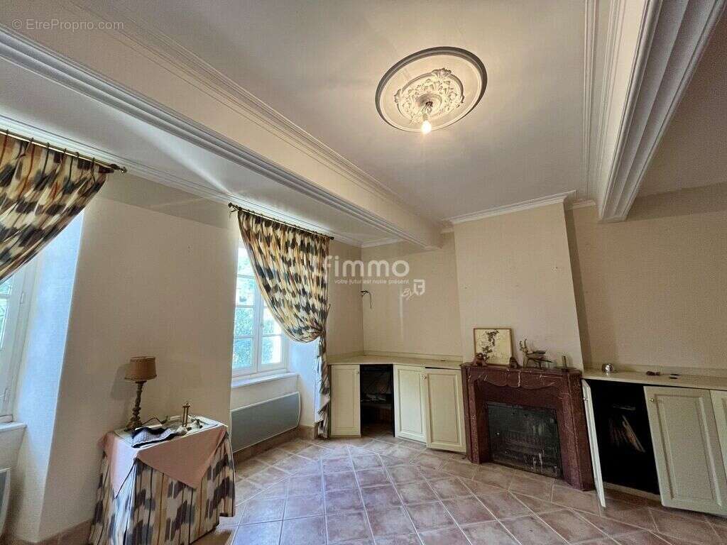 Maison à SAUVETERRE-DE-COMMINGES