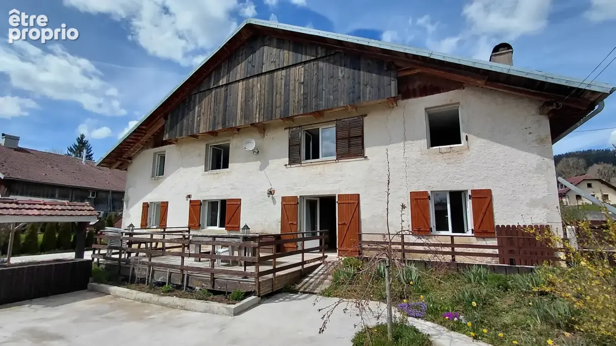 Ancienne ferme à Guyans-Vennes - photo 22