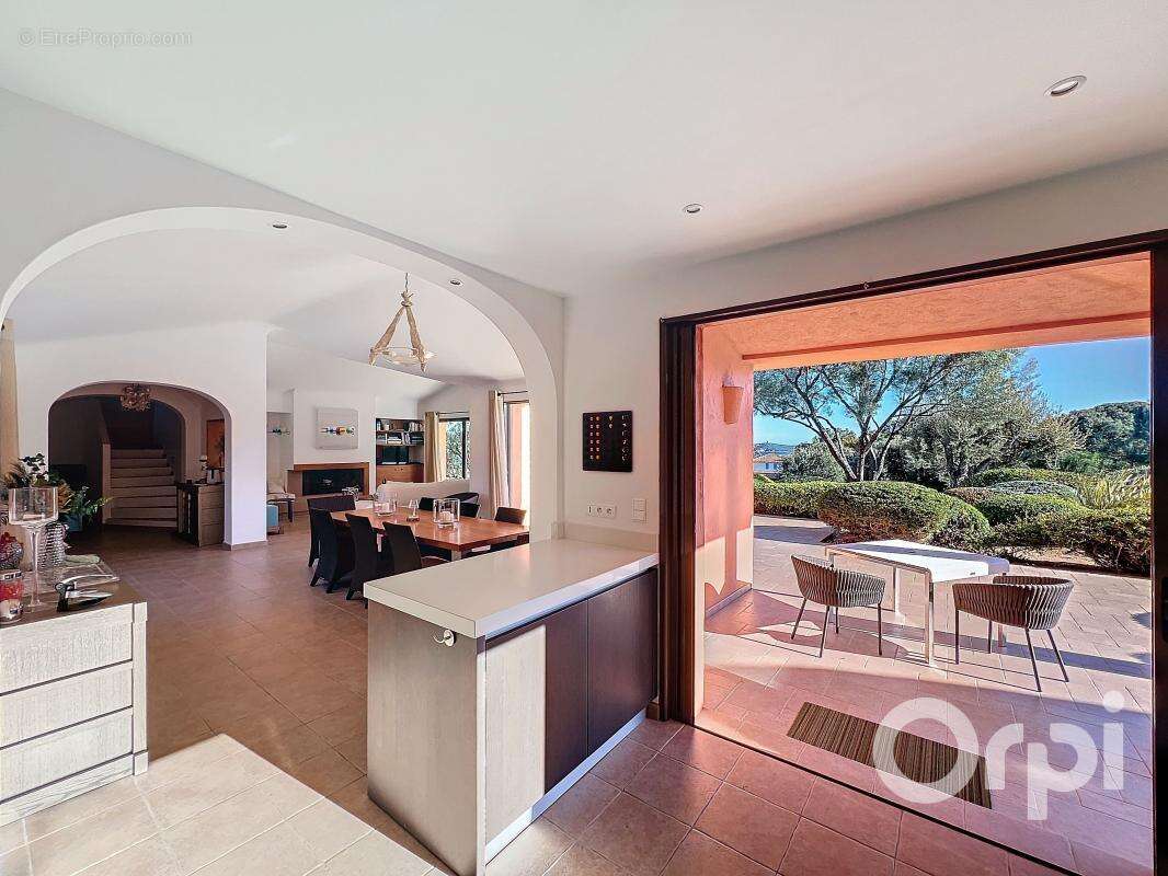 Maison à PORTO-VECCHIO