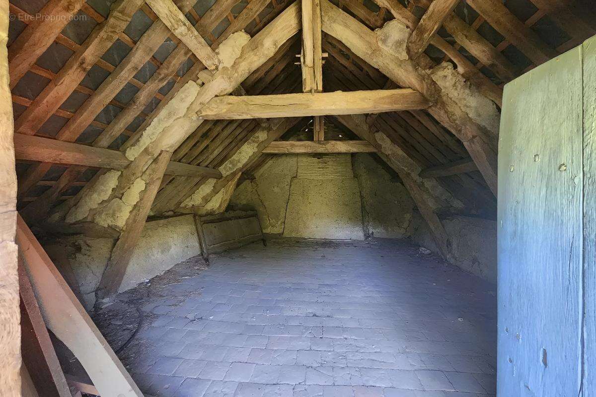 Maison à NOYAL-CHATILLON-SUR-SEICHE