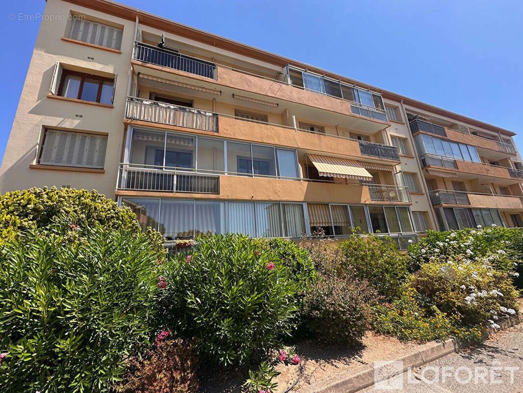 Appartement à FREJUS
