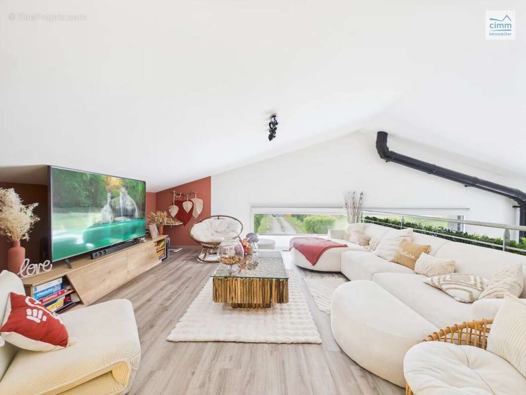 Maison 7 pièces de 248m² sur un terrain de 2067 m² - photo 12