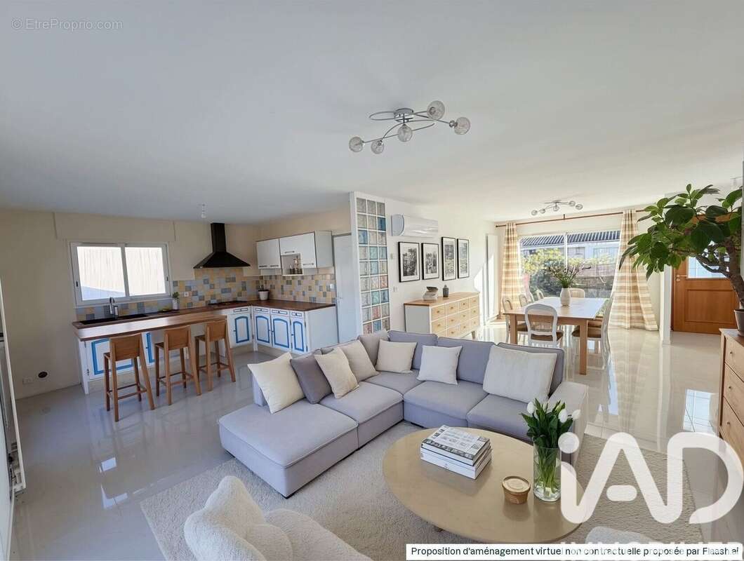 Photo 3 - Maison à ROCHEFORT