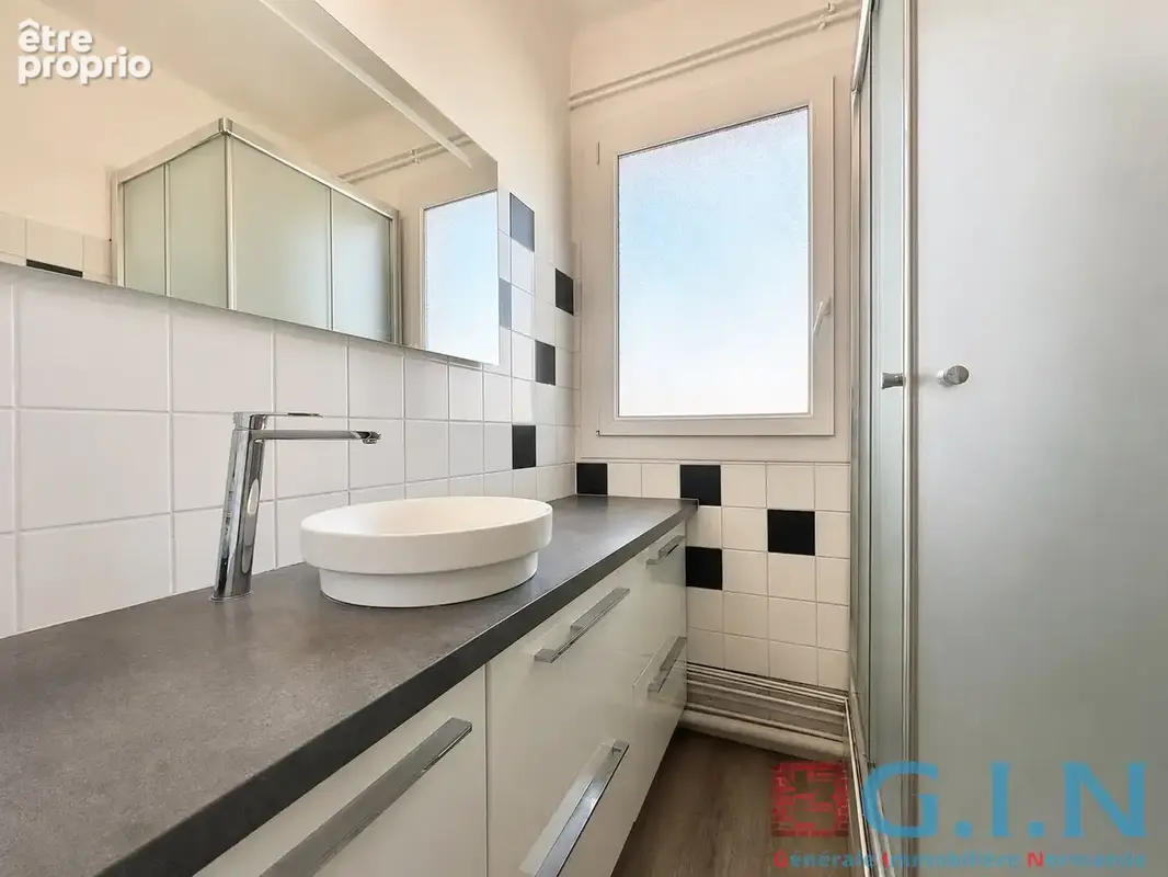 Rouen proximite place saint-marc / 2 chambres - photo 8