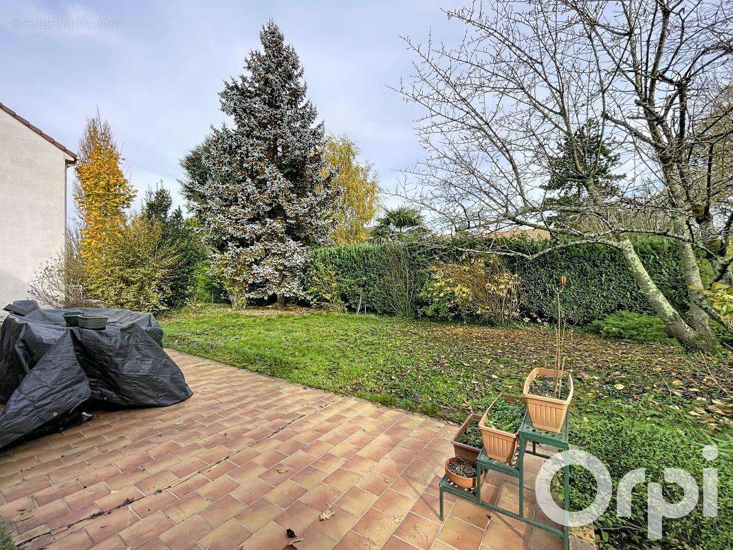 Maison à LONGJUMEAU