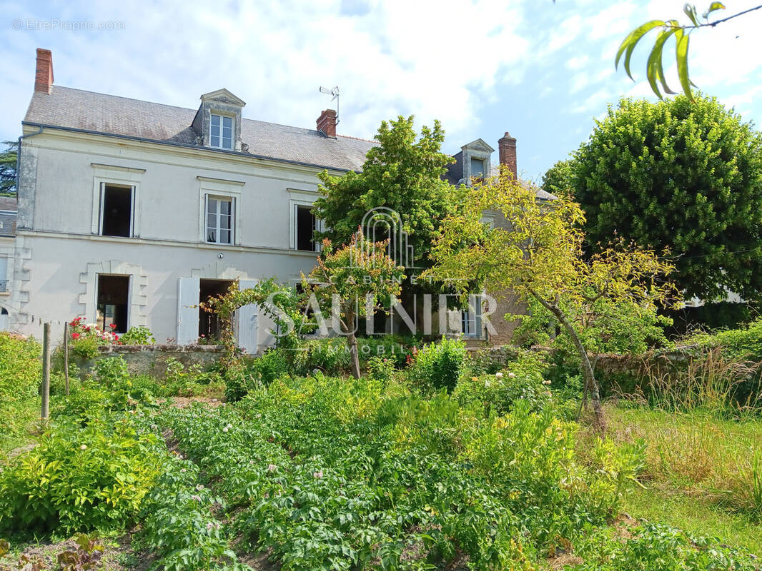 Maison à THESEE