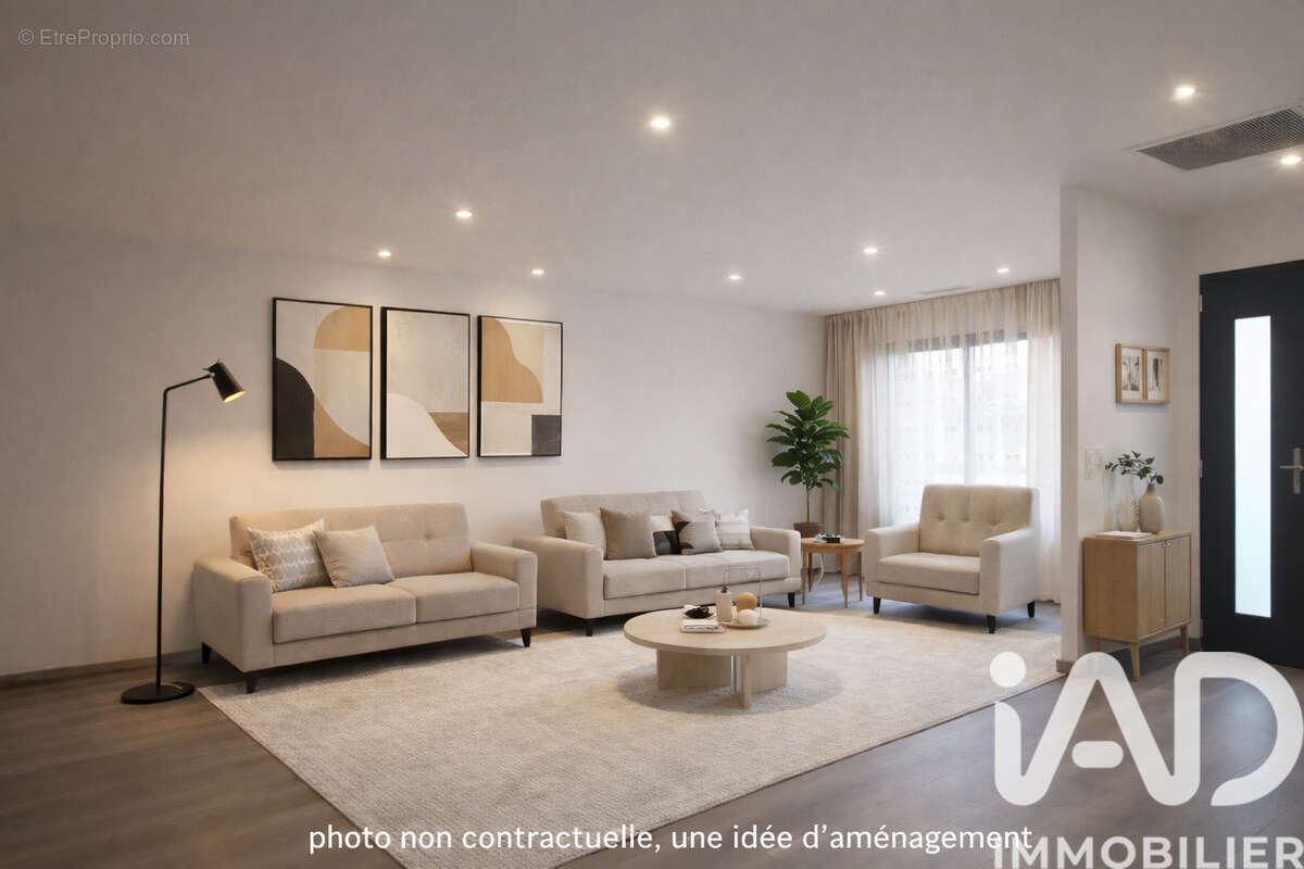 Photo 2 - Maison à LE FAUGA