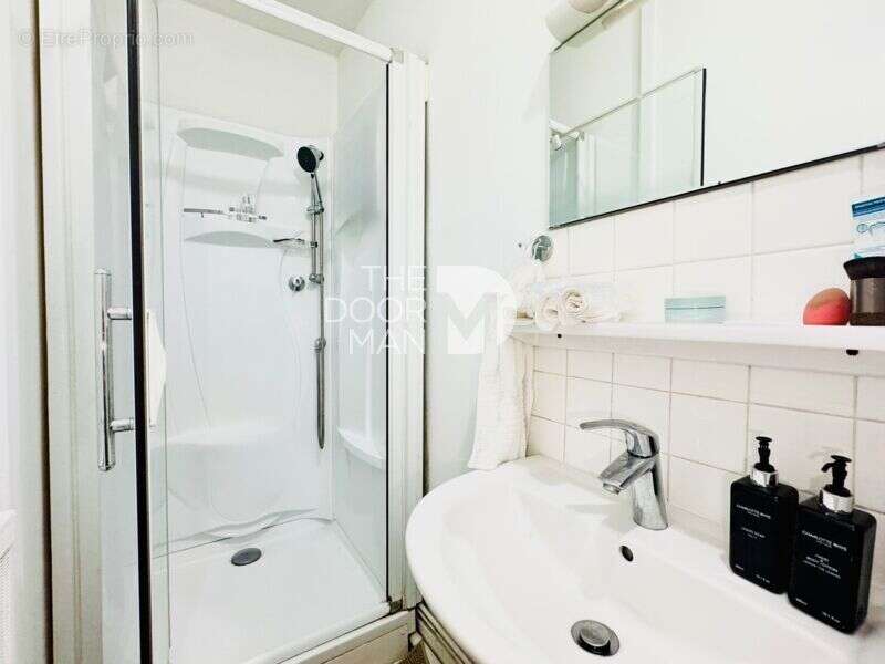 Maison 53000 - photo 9