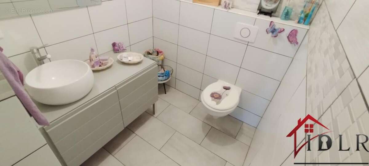 Maison à VAL-DE-MEUSE