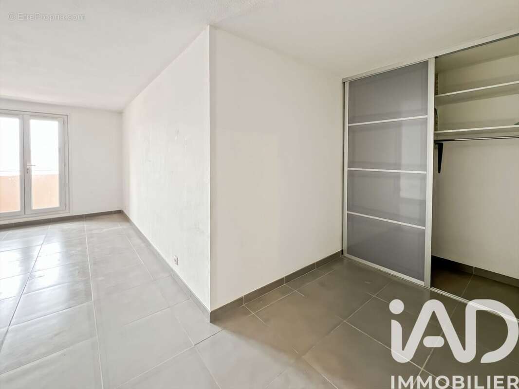 Appartement 71 m² à Bagnols-Sur-Ceze  - photo 5
