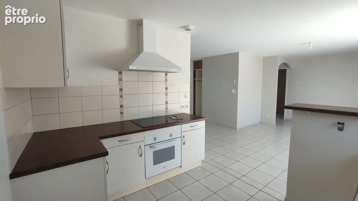 Maison 89 m² à Chatellerault  - photo 2