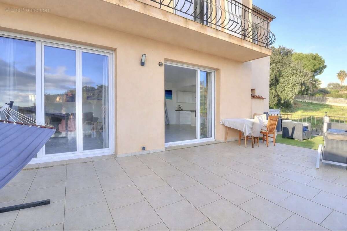 Maison à ANTIBES