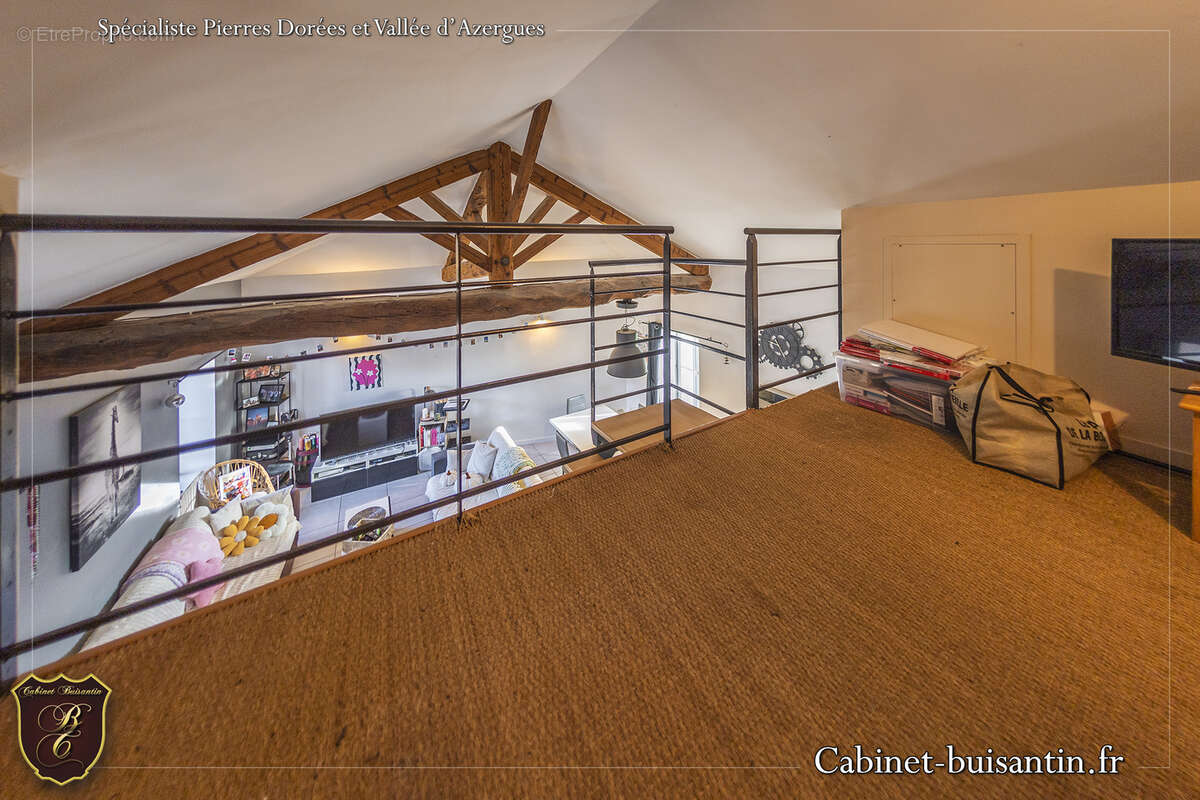 Appartement T3 en duplex centre village - photo 8