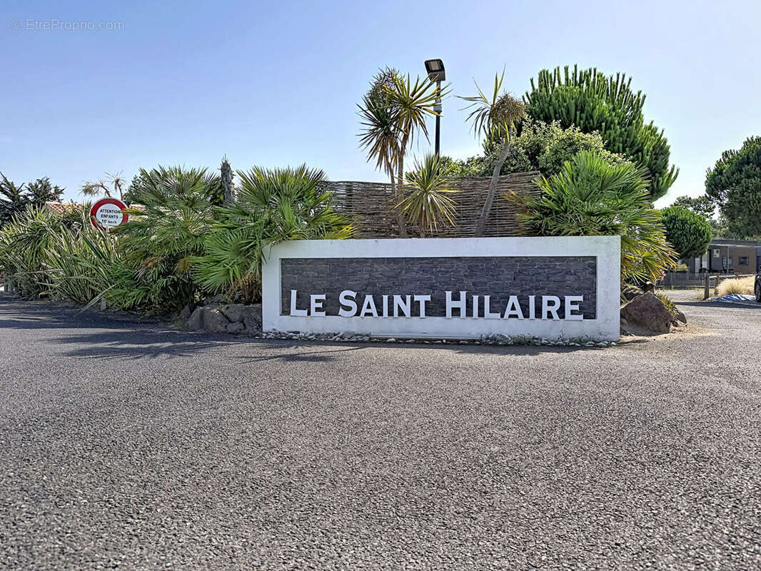 Chalet contemporain - 64m² - 2 chambres - Piscine - PRL ouvert à l'année - photo 16