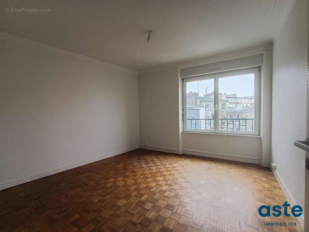 Coup de coeur à Saint-Michel : Bel appartement T3 lumineux, Tra - photo 4