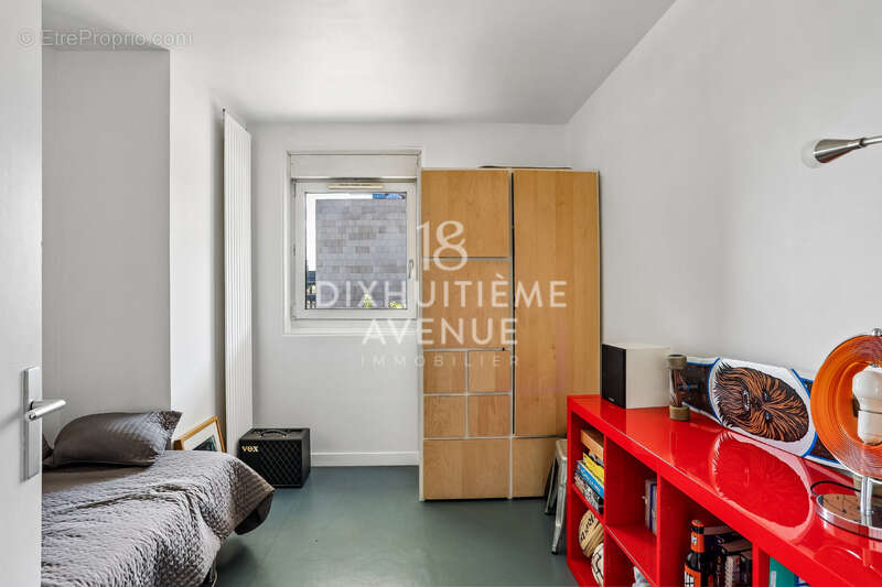 Appartement à PARIS-19E