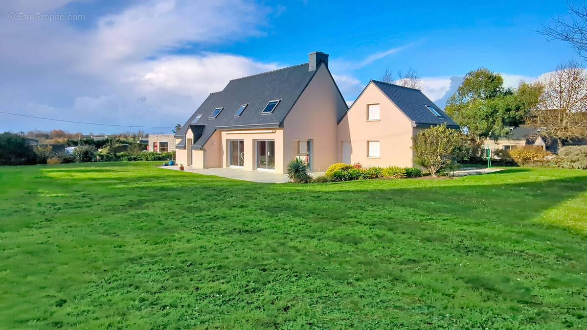 Maison à MINIHY-TREGUIER