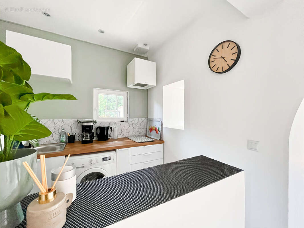 Appartement à SAUSSET-LES-PINS