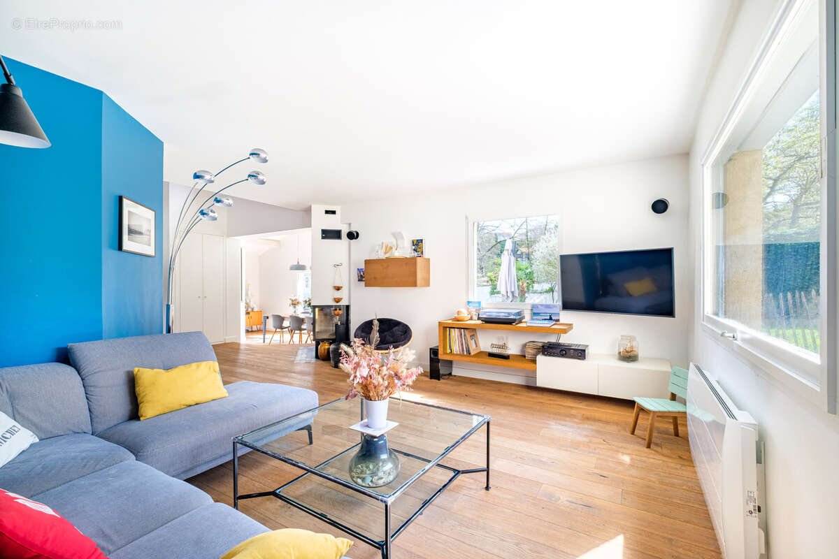 Maison à CURIS-AU-MONT-D'OR