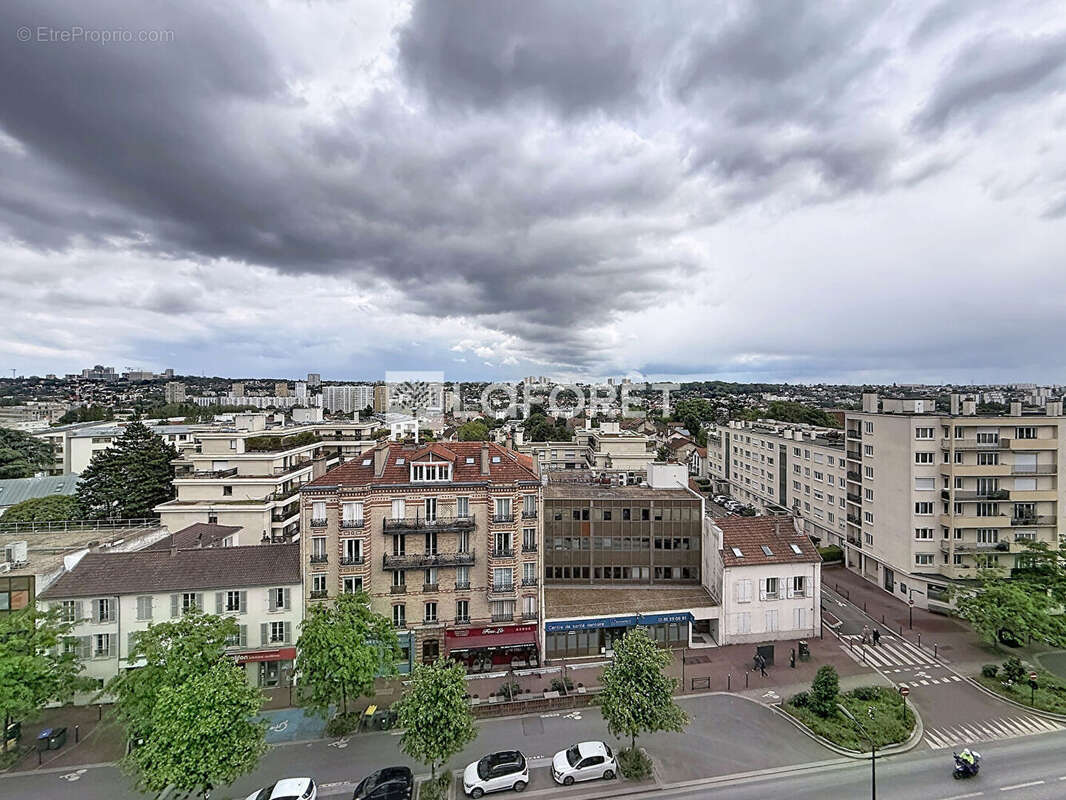 Appartement à BOURG-LA-REINE