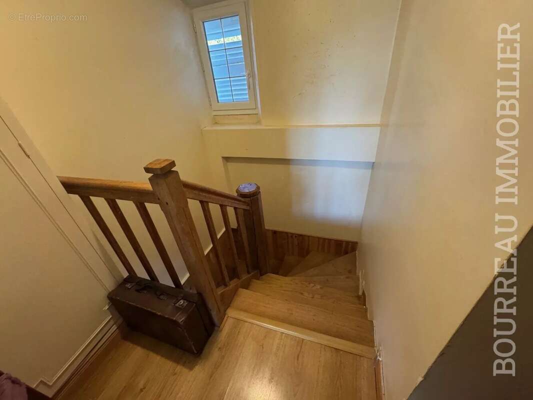 Maison à ARCES-DILO