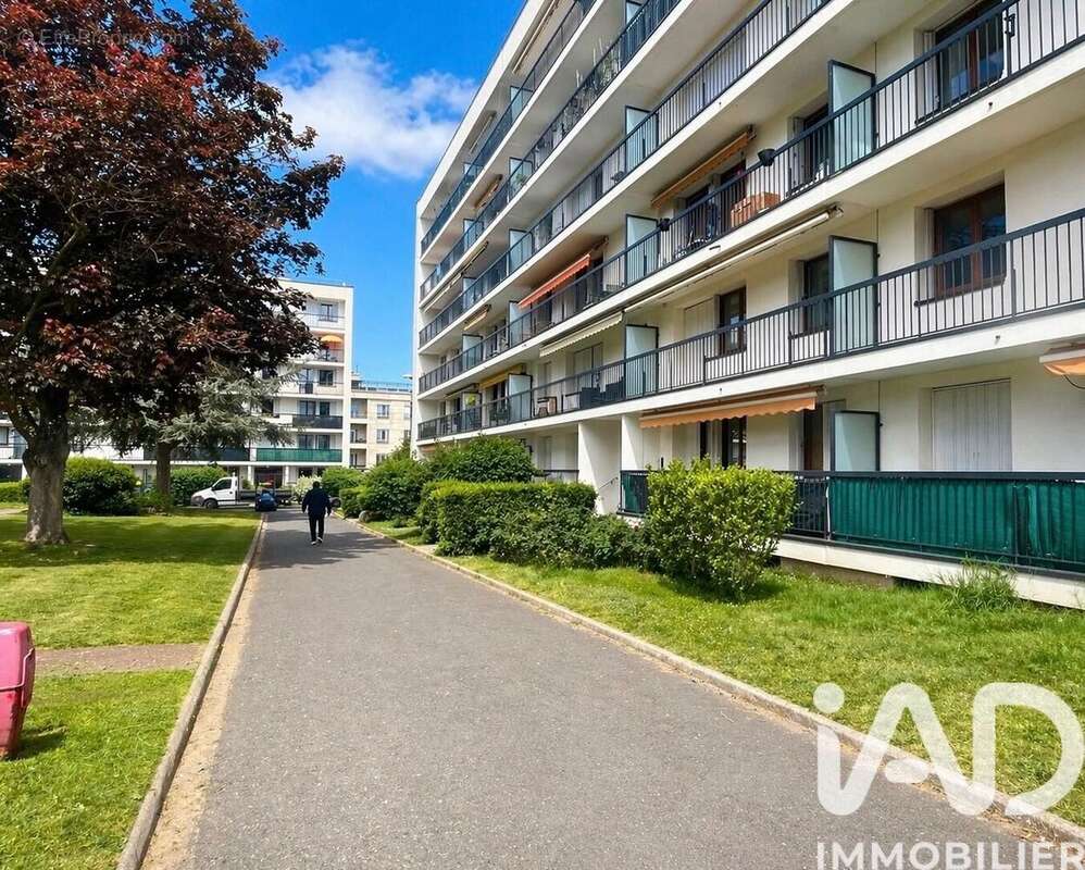 Photo 8 - Appartement à CORBEIL-ESSONNES