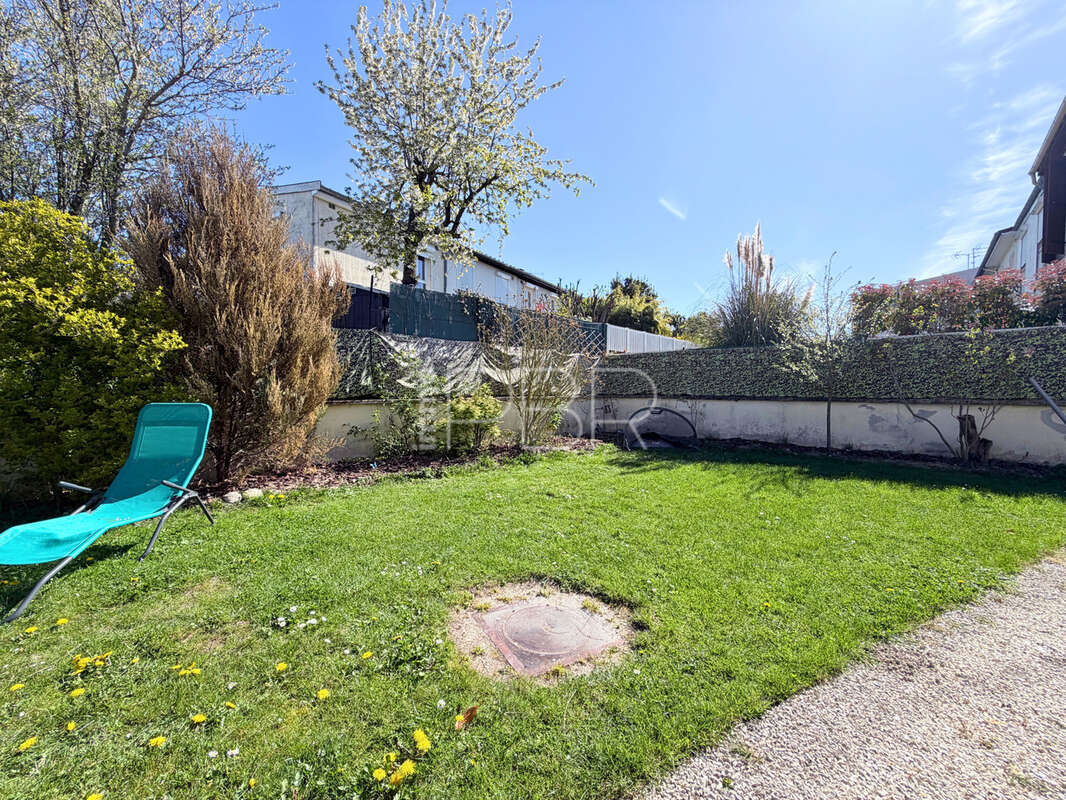 Maison T6 avec garage - photo 14