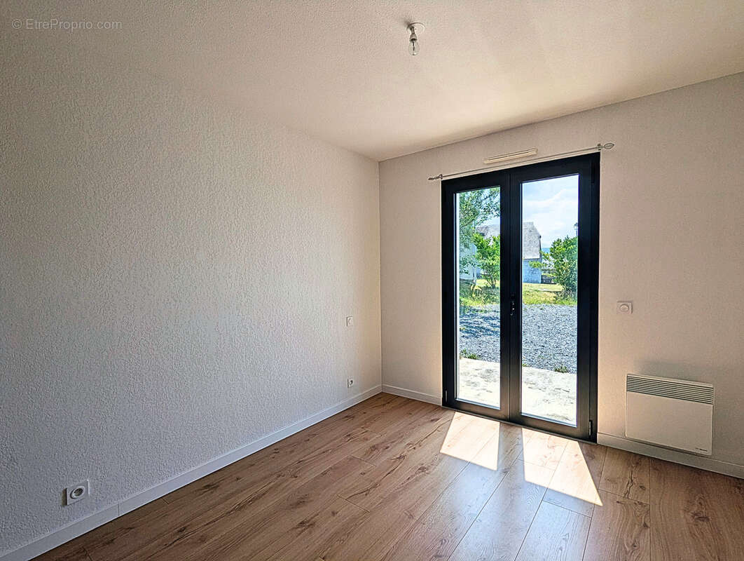 Maison à LOURDES