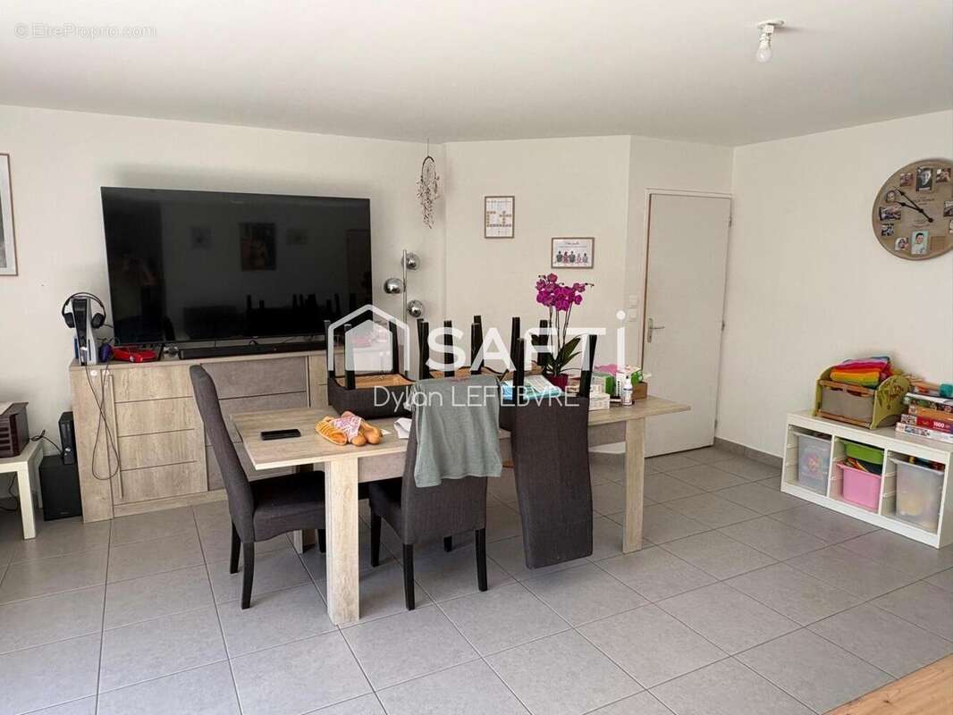 Maison 96 m² à Naintre  - photo 5