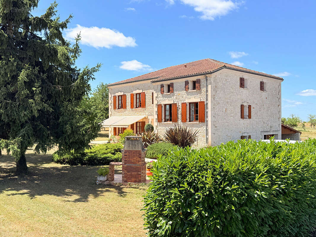Maison à ANGOULEME