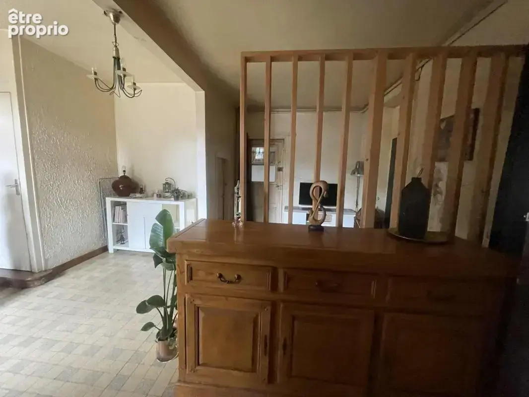 Grande maison familiale à rénover avec dependance - photo 5
