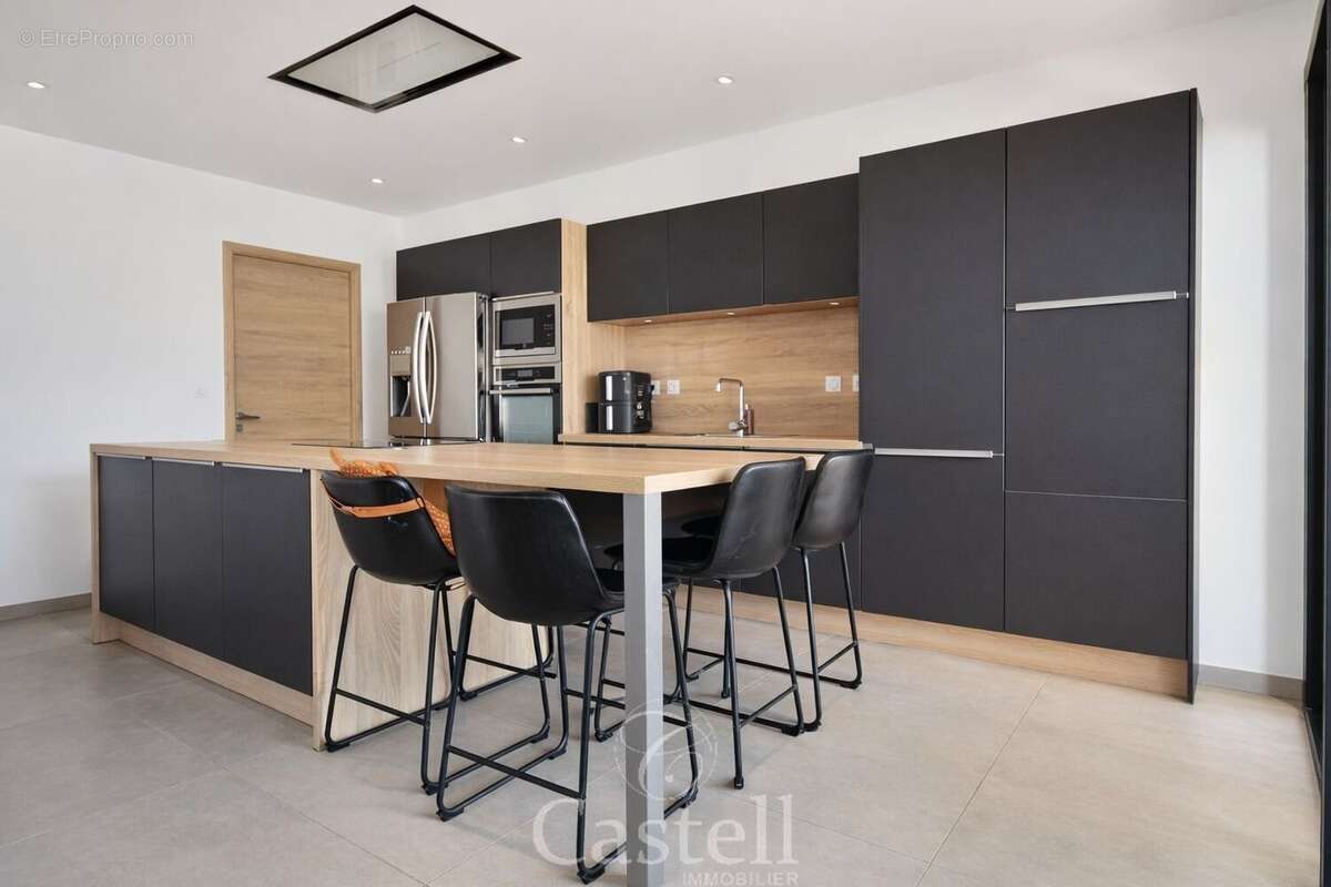 *** superbe contemporaine 4 chambres, garage, piscine *** - photo 3