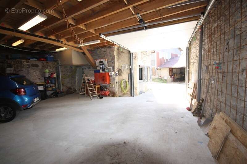 Maison à vendre 5 pièces ORDONNAZ (01) - photo 15