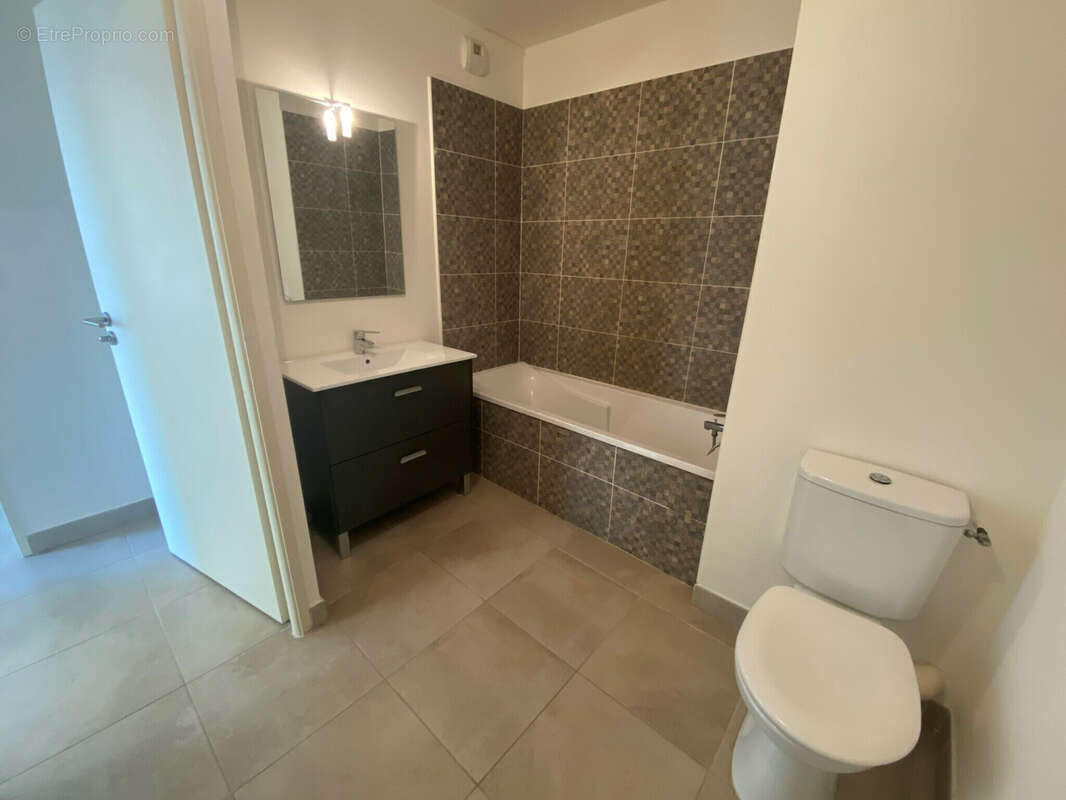 Appartement à NIMES